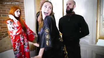 Doble mamada, doble anal y quattro orgasmo en Ep6 de Juego de parodia Porno de Jean-Marie Corda
