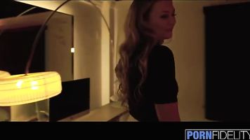 La Conexión Con El Hotel De PORNFIDELITY Adira Allure Termina En una Sorpresa